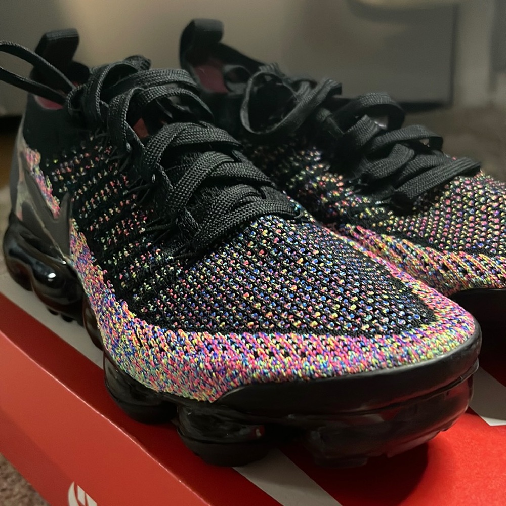 multicolor womens vapormax